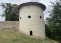 07.09.2025. Nowe Kichary. Uroczyste zakończenie remontu zabytkowej baszty / Fot. Grażyna Szlęzak - Radio Kielce