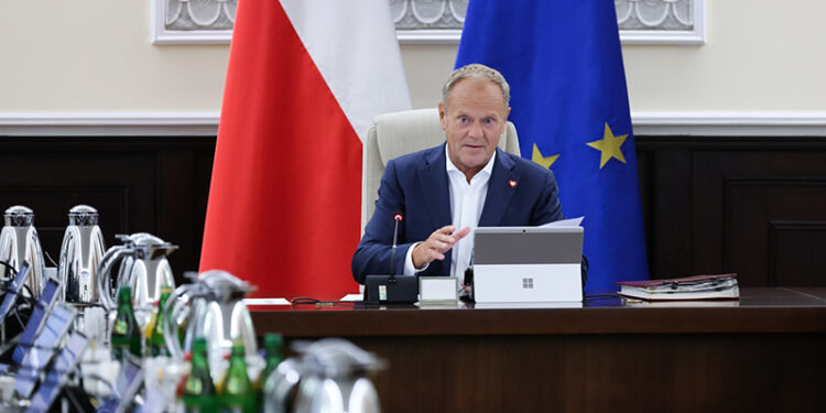 Premier Tusk w Kielcach. Odwiedzi MSPO 2025