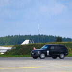 11.09.2025. Poznań Krzesiny. Prezydent RP Karol Nawrocki na terenie 31. Bazy Lotnictwa Taktycznego Poznań Krzesiny / Fot. PAP - Jakub Kaczmarczyk