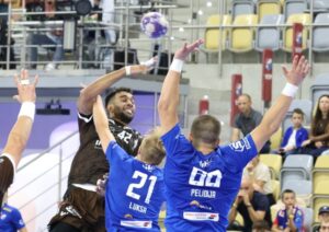 14.09.2025. Opole. Mecz Industria Kielce - Corotop Gwardia Opole / Fot. PAP/Krzysztof Świderski