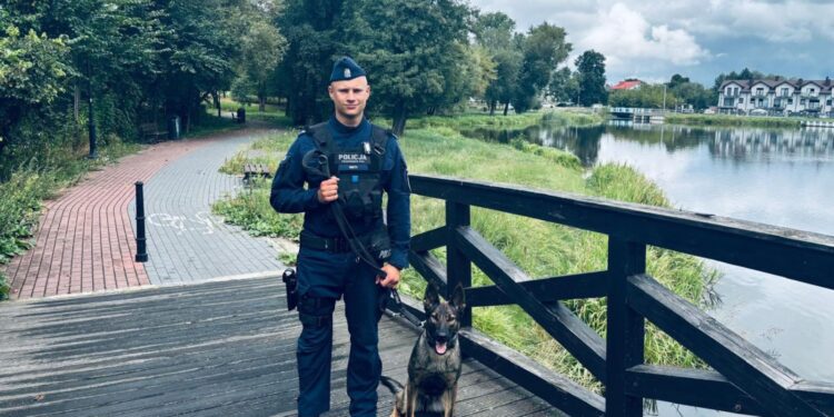 Lucy dołączyła do koneckich policjantów