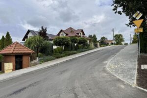 Ulica Podlesie w Starachowicach już po przebudowie