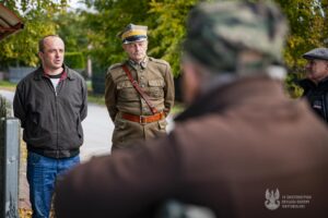 Szli śladem wojennych zdjęć - Radio Kielce Szli śladem wojennych zdjęć - Radio Kielce