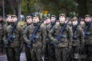 Uśmiech rodziny na żołnierskiej drodze - Radio Kielce