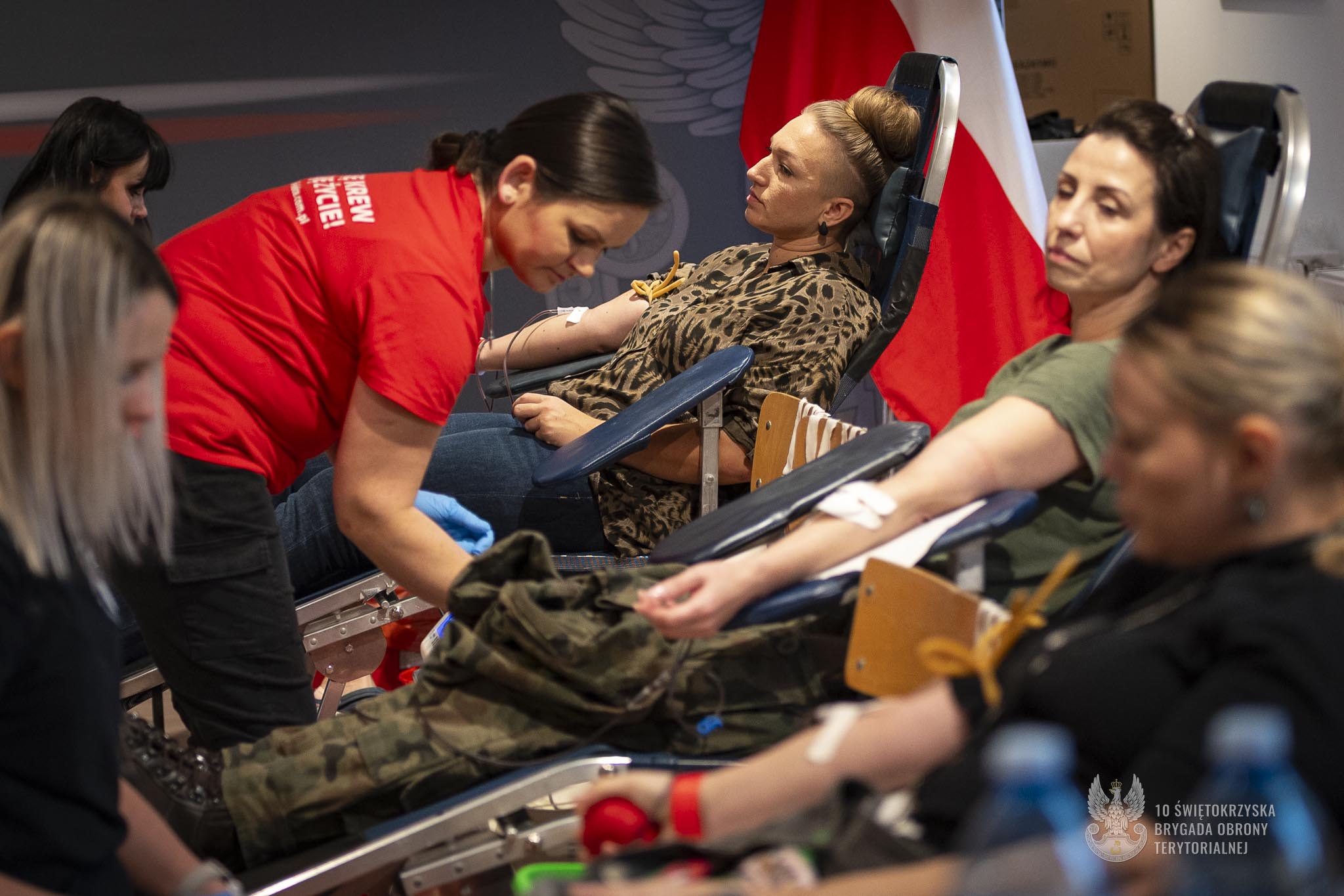 Oddali prawie 30 litrów bezcennego leku