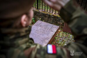 Żołnierska Pamięć dotarła do leśnych ostępów - Radio Kielce Żołnierska Pamięć dotarła do leśnych ostępów - Radio Kielce