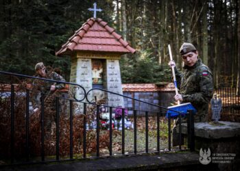 Żołnierska Pamięć dotarła do leśnych ostępów - Radio Kielce Żołnierska Pamięć dotarła do leśnych ostępów