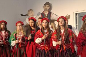 Uroczystość 60-lecia Zespołu Szkół Centrum Kształcenia Rolniczego im. Adolfa Dygasińskiego w Sichowie Dużym / Fot. ŚODR