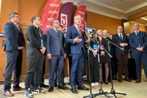 04.10.2025. Kielce. Grand Hotel. Kongres Wojewódzki Nowej Lewicy / Fot. Marcin Marszałek - Radio Kielce