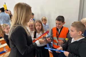 Odblaski mogą uratować życie - Radio Kielce 21.10.2025. Kielce. Podsumowanie konkursu „Odblaskowa szkoła” / Fot. Daniel Czwartosz - Radio Kielce