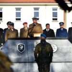 25.10.2025. Kielce. Centrum Przygotowań do Misji Zagranicznych w Kielcach. Żołnierze ósmej zmiany turnusu szkoleniowego zasadniczej służby wojskowej złożyli przysięgę / Fot. CPdMZ - Facebook