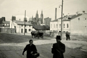 Kielce. Ulica Żelazna. 1940 rok / źródło: fotopolska.eu