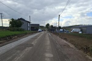 15.10.2025. Słonowice w gminie Kazimierza Wielka. Remont drogi powiatowej / Fot. Sebastian Cichy