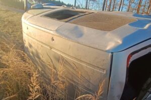 Zderzenie na krajowej „74”. Jedna osoba ranna - Radio Kielce 20.10.2025. Wiosna. Wypadek / źródło: KPP Końskie