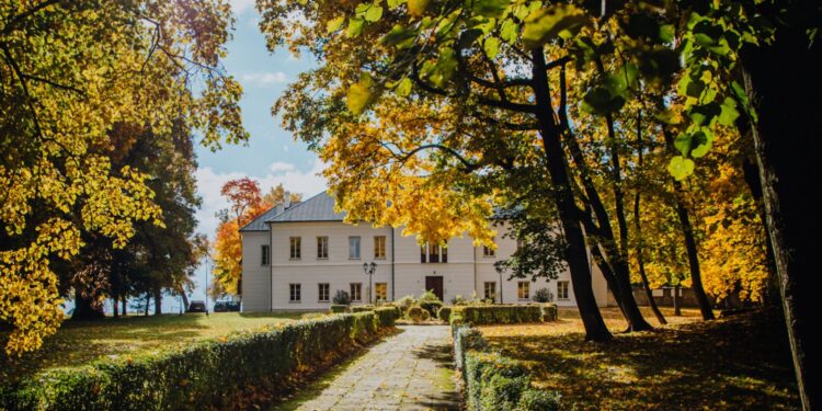 Zmieni się park przy zabytkowym pałacu Kołłątajów