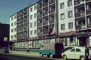 Historia kieleckich ulic. Warszawska - Radio Kielce Kielce. Ulica Warszawska. 1969 rok/ źródło: http://facebook.com/kieleckieinwestycje