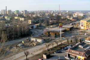 Kielce. Ulica Żelazna. 24 marca 2012 r. Budowa wiaduktu nad skrzyżowaniem ulic Żytniej, Żelaznej, Armii Krajowej i Grunwaldzkiej / źródło: fotopolska.eu