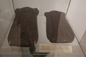 Sandomierska ceramika na wystawie w kamienicy Oleśnickich - Radio Kielce