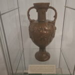 Sandomierska ceramika na wystawie w kamienicy Oleśnickich - Radio Kielce