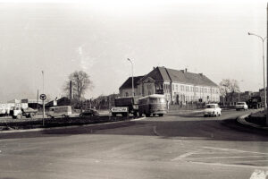 Historia kieleckich ulic. Warszawska - Radio Kielce Kielce. Ulica Warszawska. Lata 1970-1974 / Fot. Andrzej Wyczałkowski / źródło: fotopolska.eu