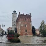 30.10.2025. Sandomierz. Ratusz, Rynek / Fot. Grażyna Szlęzak-Wójcik - Radio Kielce