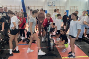 Uczniowie rywalizowali pod okiem medalistki olimpijskiej - Radio Kielce