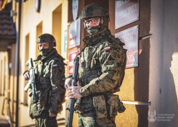 W trzech gminach ogłoszono alarm - Radio Kielce W trzech gminach ogłoszono alarm