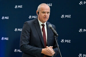22.10.2025. Pionki. Podpisanie umowy współpracy między PGZ, Mesko a Eurenco / Fot. PAP/Piotr Polak