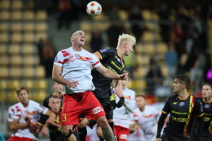 Korona zdemolowała gospodarzy - Radio Kielce Korona zdemolowała gospodarzy - Radio Kielce