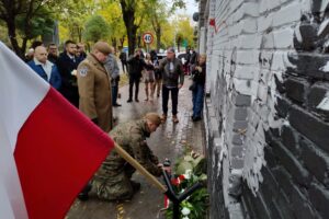 18.10.2025. Ostrowiec Świętokrzyski. Odsłonięcie muralu poświęconego bohaterom powstania styczniowego / Fot. Anna Głąb - Radio Kielce