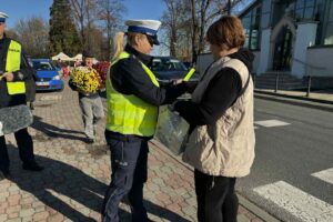 31.10.2025. Końskie. Akcja pod hasłem „To może uratować życie” / Fot. Magdalena Galas-Klusek - Radio Kielce
