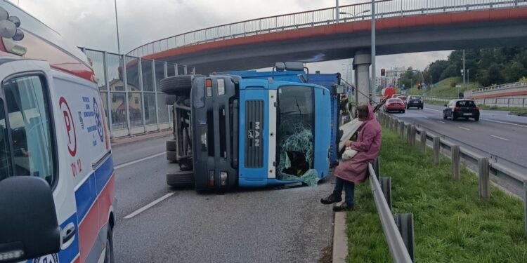 01.10.2025. Kielce. Ul. Grunwaldzka. Wypadek / Fot. policja