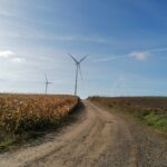 Droga po budowie farmy wiatrowej do remontu