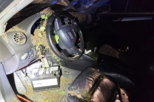 21.10.2025. Zrębin. Dachowanie / źródło: policja