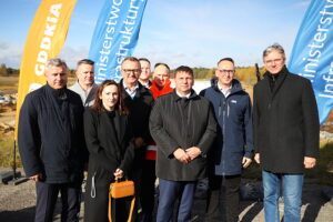 27.10.2025. Kielce. Wizyta na placu budowy drogi ekspresowej S74 / Fot. Wiktor Taszłow - Radio Kielce