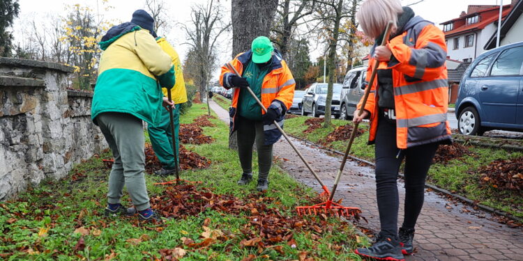 Służby porządkowe przygotowują miasto na 1 listopada