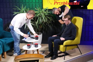 Audycja „Dzień Dobry, to Ja! Rozmowy inne niż wszystkie w Radiu Kielce”. Jan Przypkowski - dyrektor Muzeum imienia Przypkowskich w Jędrzejowie / Fot. Wiktor Taszłow - Radio Kielce