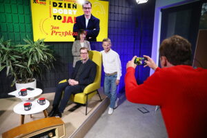 Audycja „Dzień Dobry, to Ja! Rozmowy inne niż wszystkie w Radiu Kielce”. Jan Przypkowski - dyrektor Muzeum imienia Przypkowskich w Jędrzejowie / Fot. Wiktor Taszłow - Radio Kielce