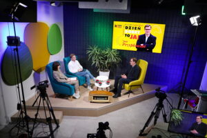 Audycja „Dzień Dobry, to Ja! Rozmowy inne niż wszystkie w Radiu Kielce”. Jan Przypkowski - dyrektor Muzeum imienia Przypkowskich w Jędrzejowie / Fot. Wiktor Taszłow - Radio Kielce