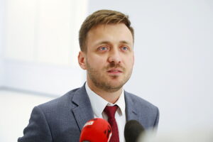 Polski astronauta w kieleckim kampusie - Radio Kielce Polski astronauta w kieleckim kampusie - Radio Kielce