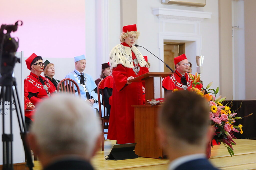 02.10.2025 Kielce. UJK. Inauguracja roku akademickiego 2025/2026 / Fot. Wiktor Taszłow - Radio Kielce