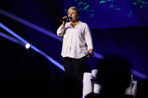 Tłumy na spotkaniu z polskim astronautą - Radio Kielce 29.10.2025. Targi Kielce. Spotkanie Sławosza Uznańskiego-Wiśniewskiego z mieszkańcami Kielc / Fot. Wiktor Taszłow - Radio Kielce