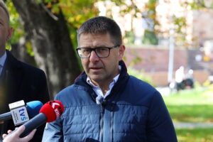 Koniec z oddawaniem gruntów Kościołowi? Polska 2050 złożyła projekt ustawy - Radio Kielce