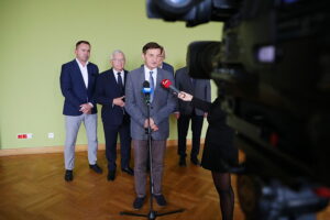 Karpackie inspiracje posłów PiS - Radio Kielce