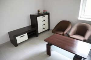 Kielecka Caritas otworzyła magazyn do przechowywania żywności - Radio Kielce 30.10.2025. Kielce. Otwarcie i poświęcenie magazynu żywności i przetwórni owoców i warzyw kieleckiej Caritas / Fot. WIktor Taszłow - Radio Kielce