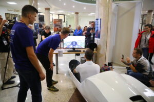 Sławosz Uznański-Wiśniewski odwiedził Politechnikę Świętokrzyską - Radio Kielce 30.10.2025. Kielce. Sławosz Uznański-Wiśniewski na Politechnice Świętokrzyskiej / Fot. Wiktor Taszłow - Radio Kielce