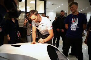 Sławosz Uznański-Wiśniewski odwiedził Politechnikę Świętokrzyską - Radio Kielce 30.10.2025. Kielce. Sławosz Uznański-Wiśniewski na Politechnice Świętokrzyskiej / Fot. Wiktor Taszłow - Radio Kielce