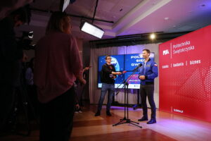 Sławosz Uznański-Wiśniewski odwiedził Politechnikę Świętokrzyską - Radio Kielce 30.10.2025. Kielce. Sławosz Uznański-Wiśniewski na Politechnice Świętokrzyskiej / Fot. Wiktor Taszłow - Radio Kielce