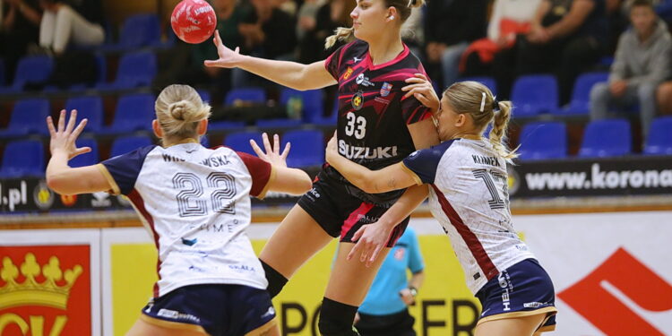 Koroneczki od roku niepokonane we własnej hali