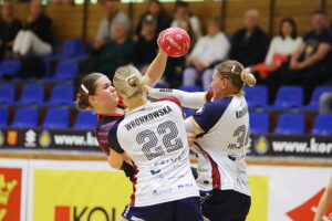 04.10.2025. Kielce. Mecz Ligi Centralna piłki ręcznej Suzuki Korona Handball - Pogoń Szczecin / Fot. Wiktor Taszłow - Radio Kielce